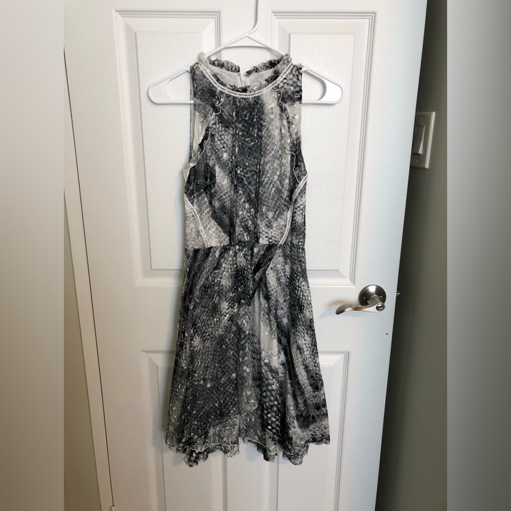 Reiss Dress, size 4 , luxurious lightweight